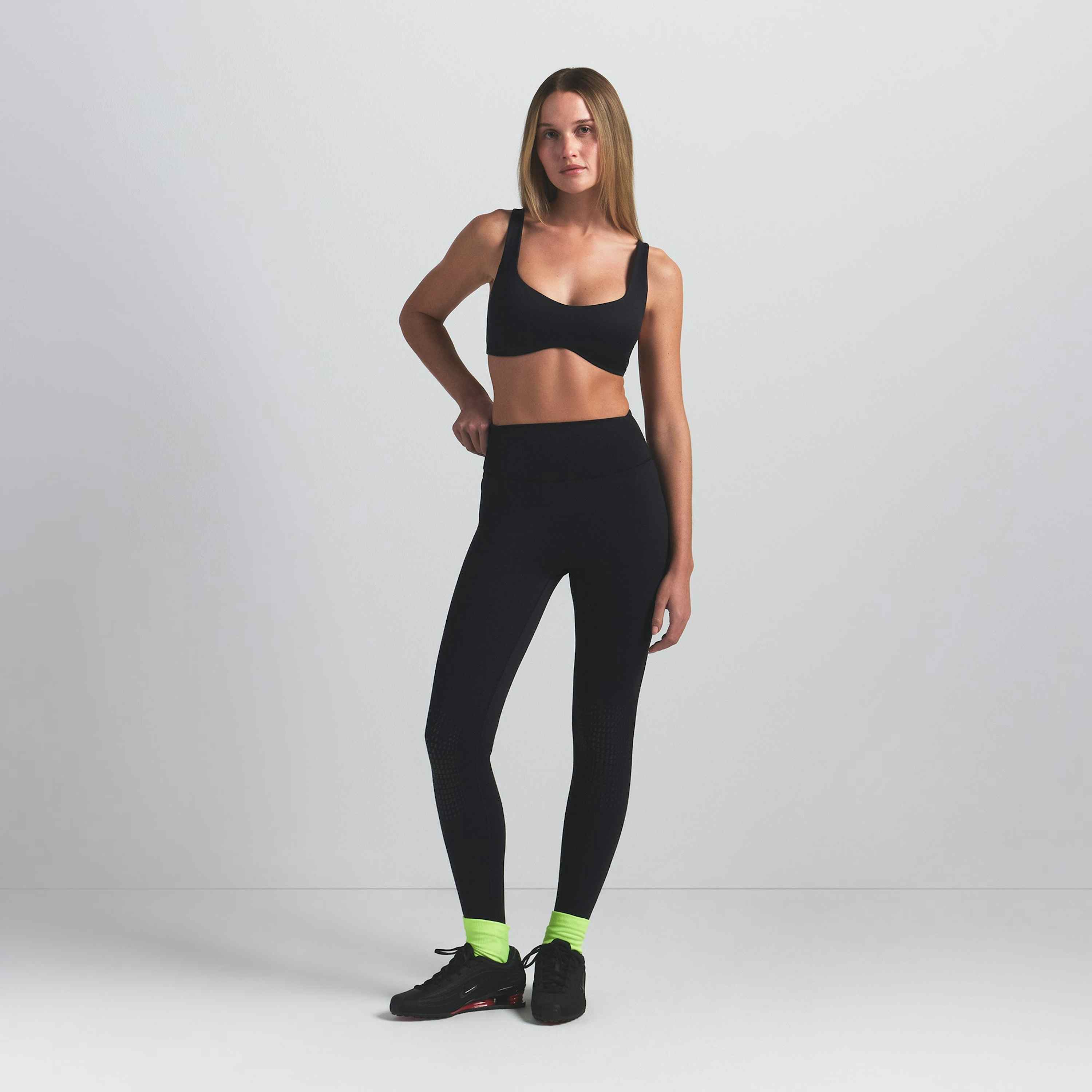 SHAPING SCOOP BRA