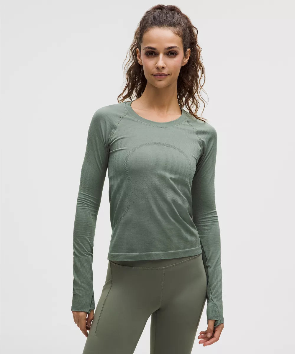 Haut manches longues Swiftly Tech 2.0  Longueur taille