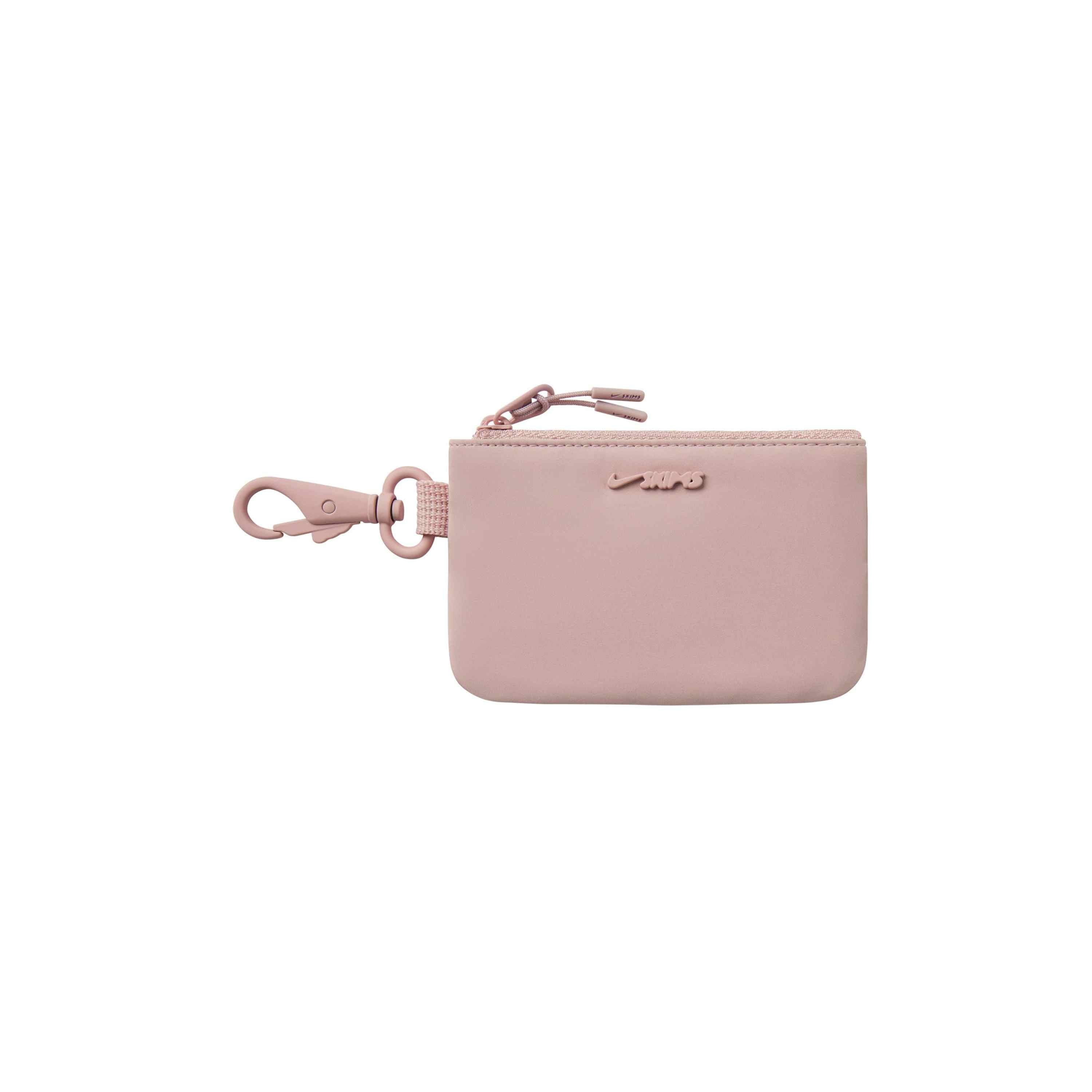 CLIPPABLE POUCH
